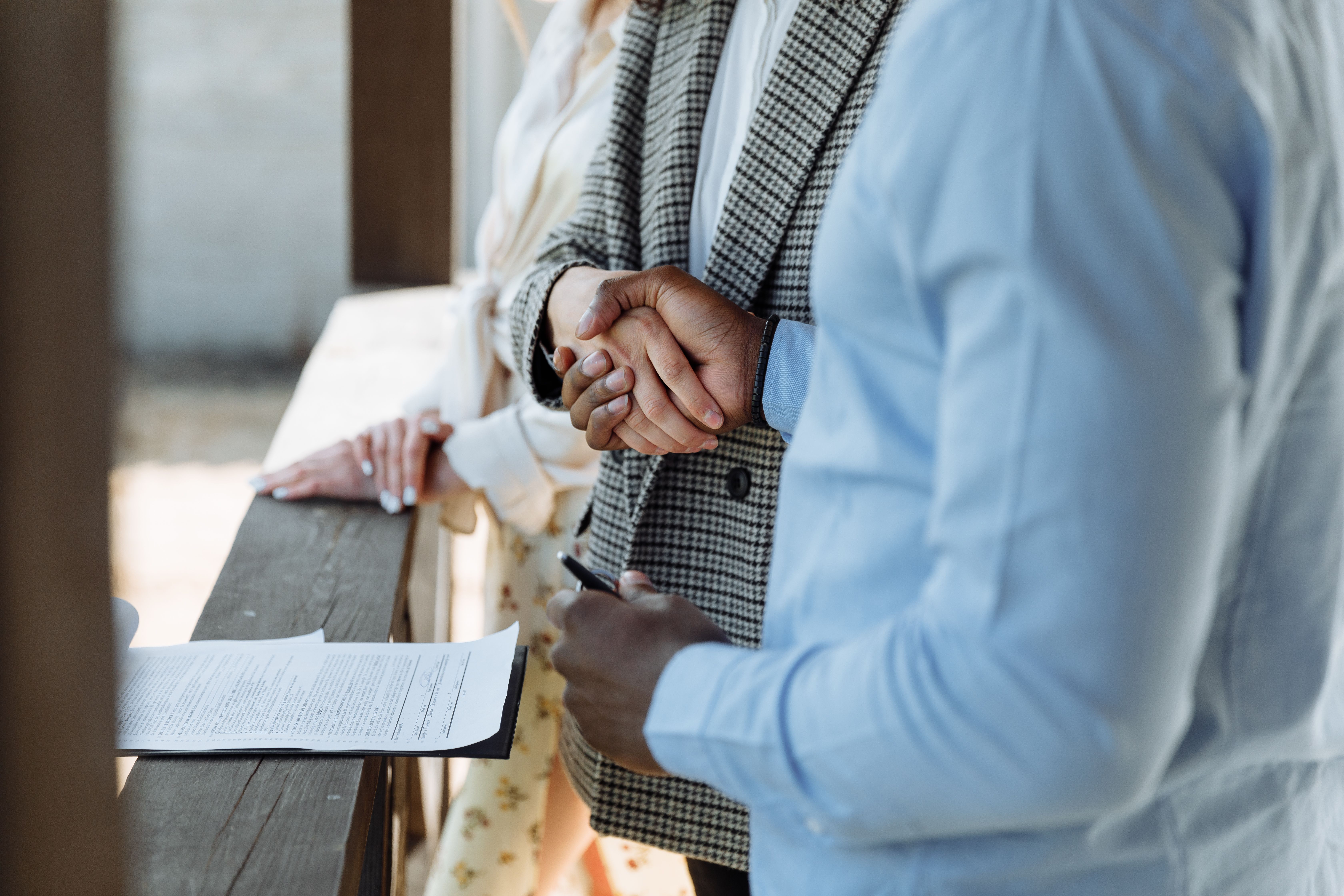 AI Sales Tools for Prospecting and Closing Deals